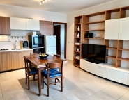 Visualizza le foto dell'immobile