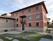 Visualizza le foto dell'immobile