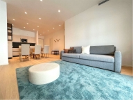 Visualizza le foto dell'immobile