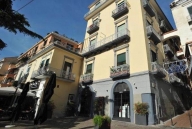 Visualizza le foto dell'immobile