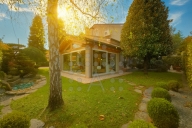 Visualizza le foto dell'immobile