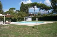 Visualizza le foto dell'immobile