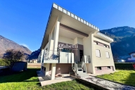 Visualizza le foto dell'immobile