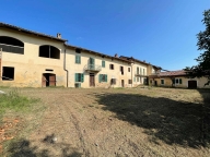 Visualizza le foto dell'immobile