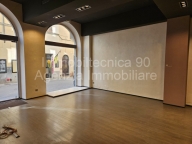 Visualizza le foto dell'immobile