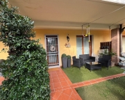 Visualizza le foto dell'immobile