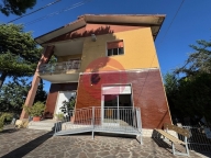 Visualizza le foto dell'immobile Visualizza le foto dell'immobile