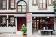 Visualizza le foto dell'immobile