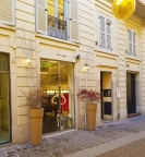 Visualizza le foto dell'immobile