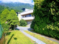 Visualizza le foto dell'immobile