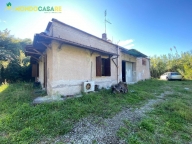 Visualizza le foto dell'immobile