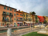 Visualizza le foto dell'immobile