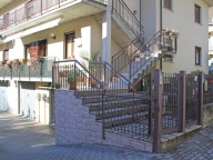 Visualizza le foto dell'immobile