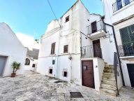 Visualizza le foto dell'immobile