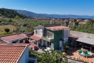 Visualizza le foto dell'immobile