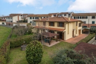 Visualizza le foto dell'immobile