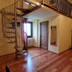 Visualizza le foto dell'immobile