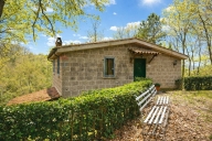 Visualizza le foto dell'immobile