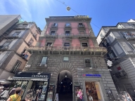 Visualizza le foto dell'immobile