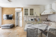 Visualizza le foto dell'immobile