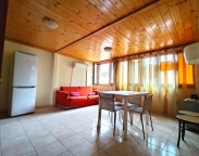 Visualizza le foto dell'immobile