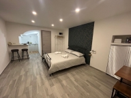 Visualizza le foto dell'immobile