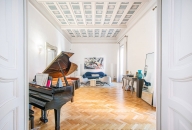 Visualizza le foto dell'immobile