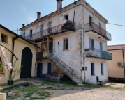 Visualizza le foto dell'immobile