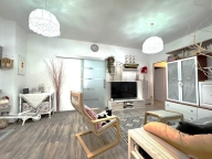 Visualizza le foto dell'immobile