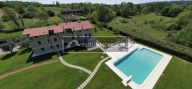 Visualizza le foto dell'immobile