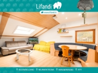 Visualizza le foto dell'immobile