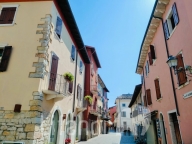 Visualizza le foto dell'immobile