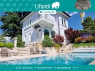 Visualizza le foto dell'immobile