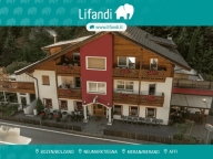 Visualizza le foto dell'immobile