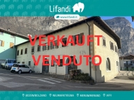 Visualizza le foto dell'immobile