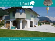 Visualizza le foto dell'immobile