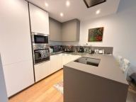 Visualizza le foto dell'immobile