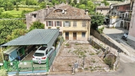 Visualizza le foto dell'immobile