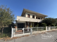 Visualizza le foto dell'immobile Visualizza le foto dell'immobile