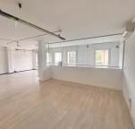 Visualizza le foto dell'immobile Visualizza le foto dell'immobile