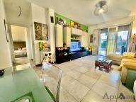 Visualizza le foto dell'immobile