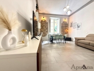 Visualizza le foto dell'immobile