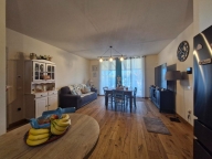 Visualizza le foto dell'immobile