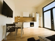 Visualizza le foto dell'immobile