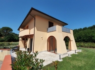 Visualizza le foto dell'immobile