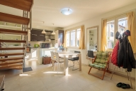 Visualizza le foto dell'immobile