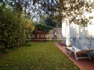 casa indipendente in vendita a Cascina in zona San Lorenzo alle Corti