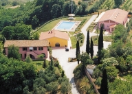 Visualizza le foto dell'immobile