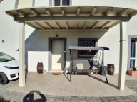 Visualizza le foto dell'immobile