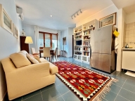 Visualizza le foto dell'immobile